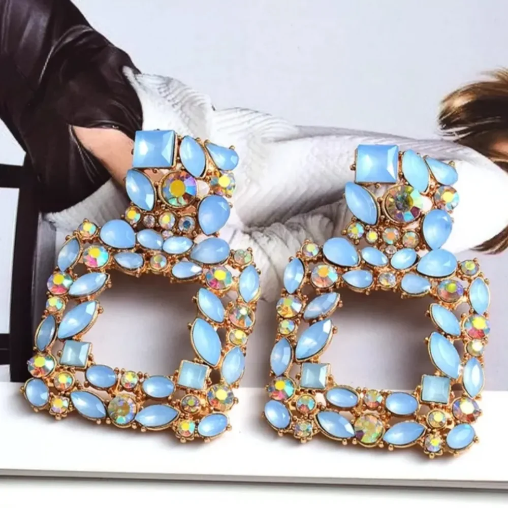 Blue Crystal Cubic Earings