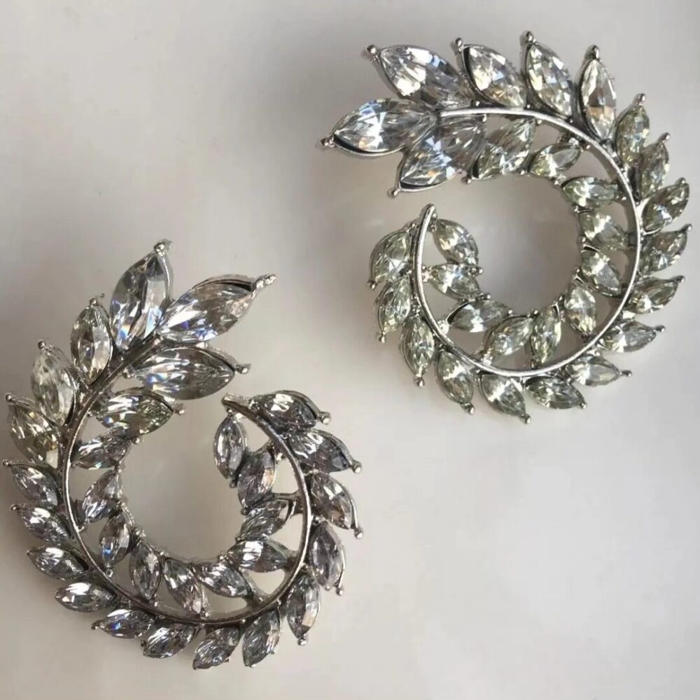 Silver Geometric Rhinestone Earings