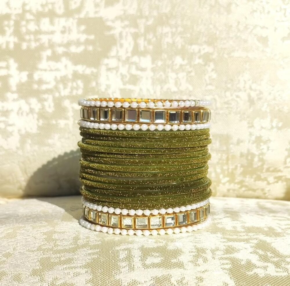 Mehndi Green Velvet Kundan Kara Bangle Set