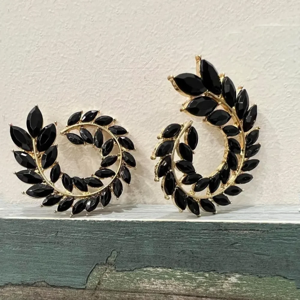 Black Geometric Rhinestone Earings