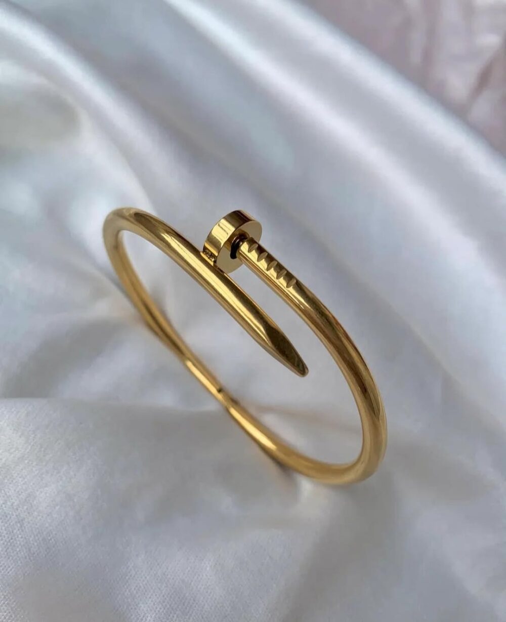 Stainless Steel Golden Nail HandCuff